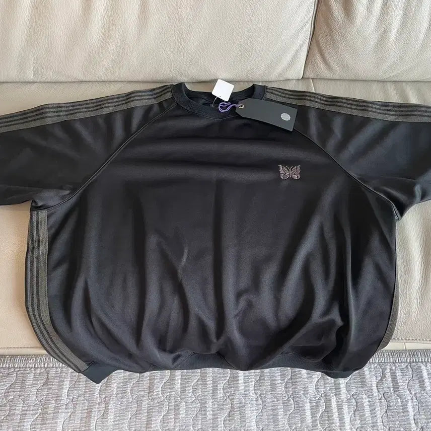 [BUNJANG] Needles Track Half Crewneck T-Shirt XL Khaki & Black / 니들스 트랙 하프 크루넥 반팔 xl 새상품 폴리스무스