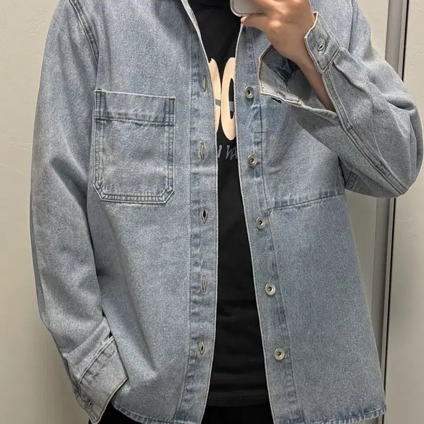 [BUNJANG] Men's Oversized Light Wash Denim Shirt Jacket / 남자 오버핏 연청 데님 셔츠 자켓
