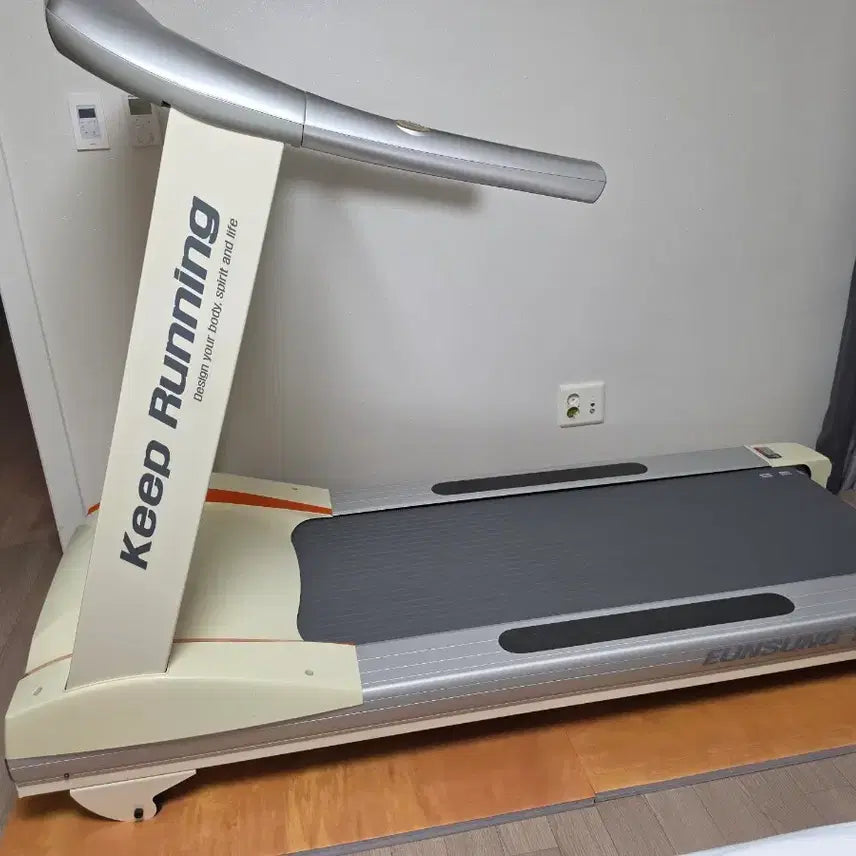 [BUNJANG] AnyFitness EUNSUNG T60 Treadmill / AnyFitness (은성헬스빌 EUNSUNG T60) 런닝머신 판매합니다
