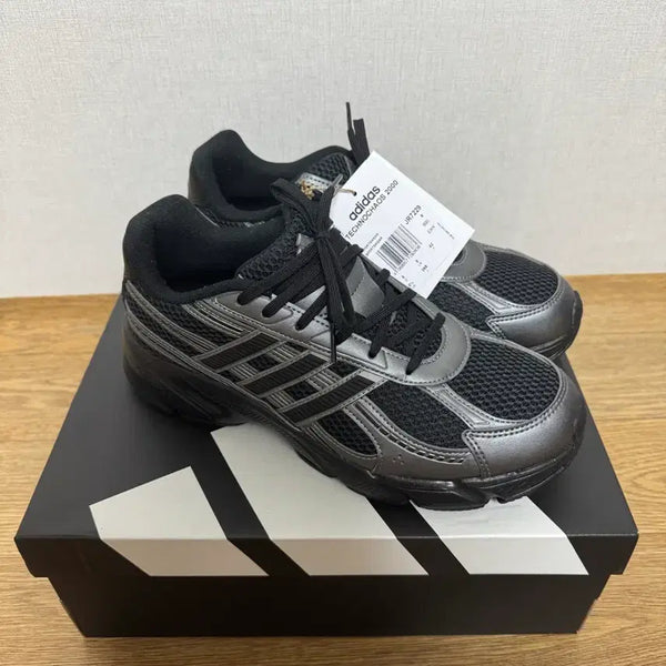 [BUNJANG] Adidas Cloudfoam Sneakers New / 아디다스 운동화 택달린 새상품