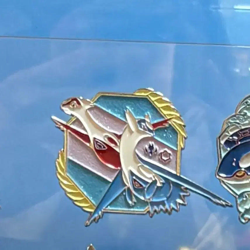 [BUNJANG] Pokemon Random Badge Vol. 2 Latias Latios / 포켓몬 랜덤뱃지 100 2탄 라티아스 라티오스