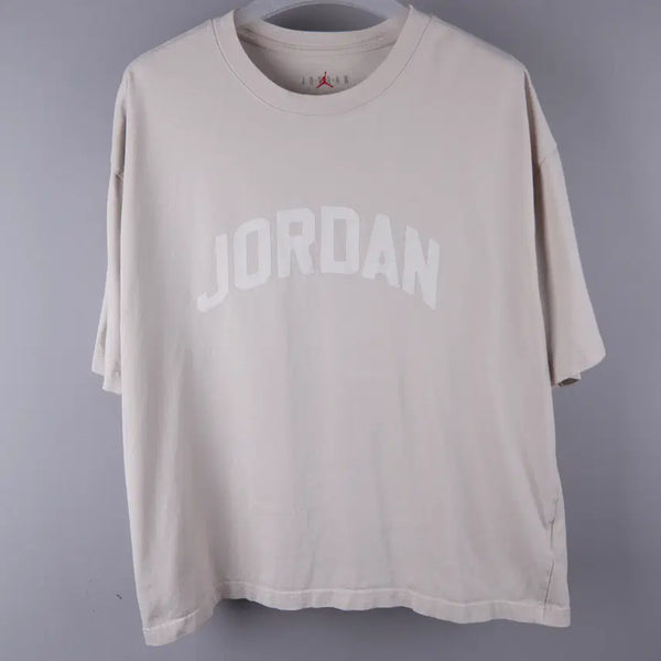 [BUNJANG] Nike Jordan Flight Essentials T-Shirt (L) / 나이키 조던 플라이트 에센셜 티셔츠 반팔 (L)