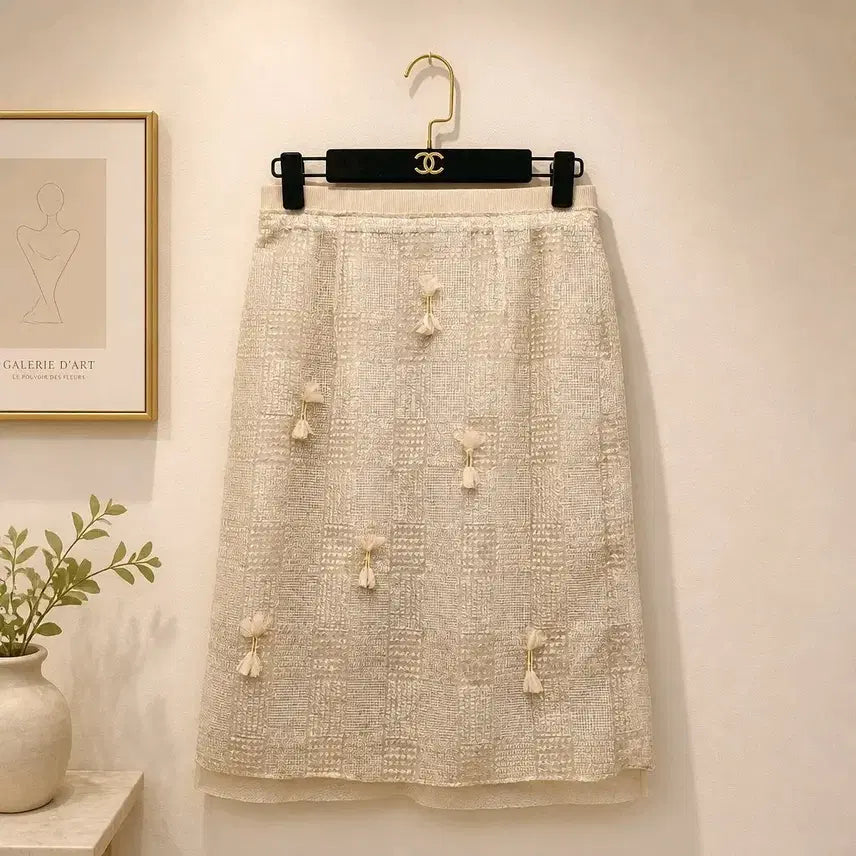 [BUNJANG] SJSJ 2023 Floral Tassel Lace A-Line Midi Skirt / 한섬 SJSJ2023  플라워 태슬 자수 레이스 스커트 64-94사이즈
