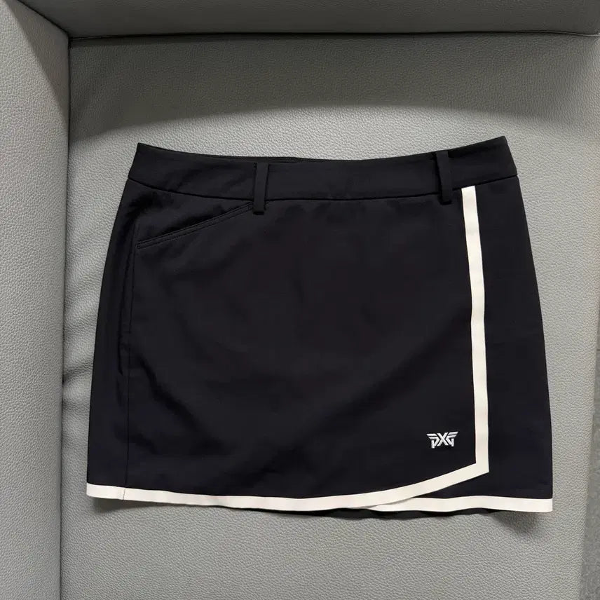 [BUNJANG] PXG Colorblock Golf Skirt / 정품) PXG 블랙 화이트 배색 골프 스커트