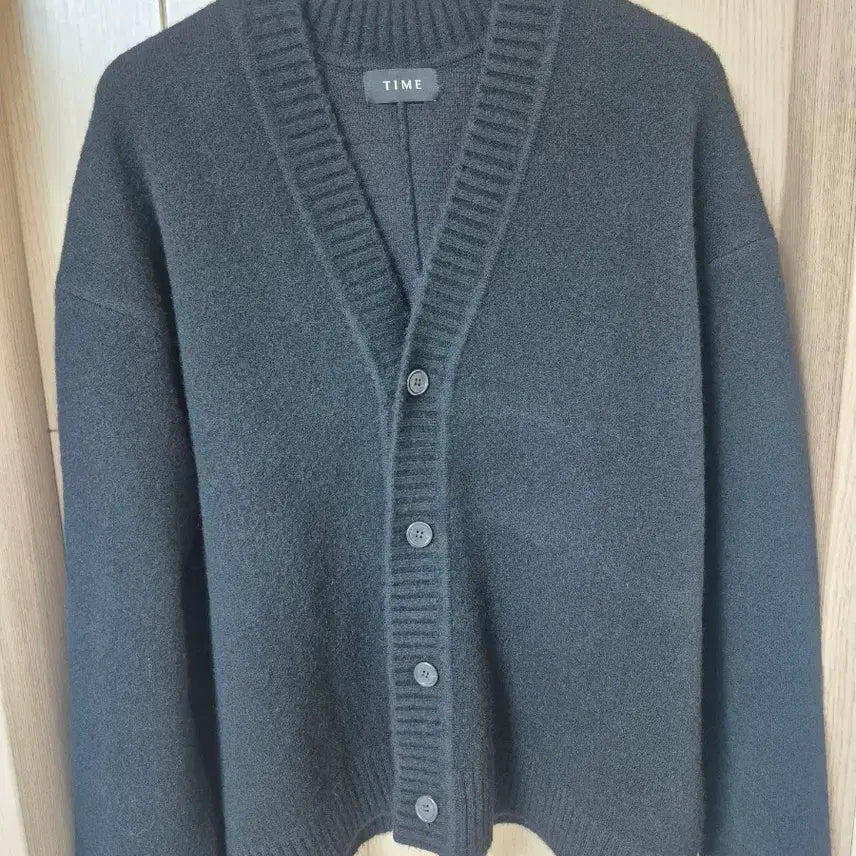 [BUNJANG] Time Homme 22FW V-Neck Heavy Cardigan / [105]타임옴므 22fw 브이넥 헤비 가디건