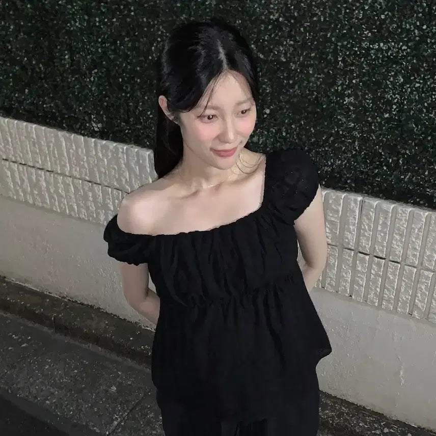 [BUNJANG] Lamour Smocked Blouse / 라무어 스모크 블라우스