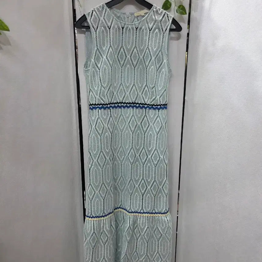 [BUNJANG] Maje Lace Long Sleeveless Dress Mint Blue Size 1 / 마쥬롱원피스