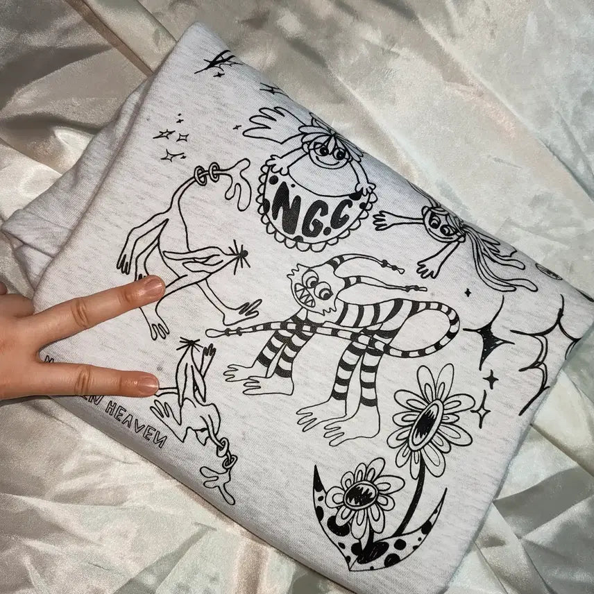 [BUNJANG] Nice Ghost Club Y2K Goth Character T-Shirt/Sweatshirt / [중고/택포]나이스 고스트 클럽 Y2K 고스 캐릭터 티셔츠, 맨투맨