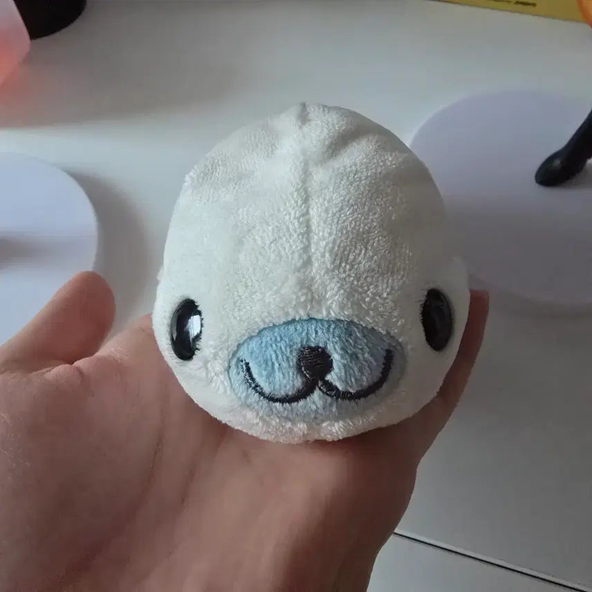 [BUNJANG] San-X Mamegoma Plush (Shirogoma, Cutiegoma) / 고전 산엑스 마메고마 인형 시로고마 큐티고마 판매