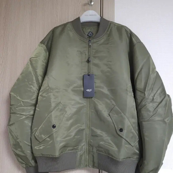 [BUNJANG] Daub Men's Bomber Jacket (Khaki) / 돕 남성 붐버자켓(항공점퍼)