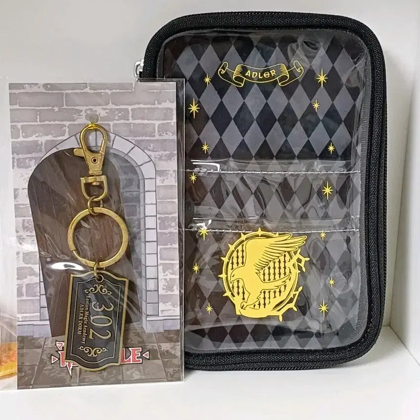 [BUNJANG] Mashle: Magic and Muscles Adler Dormitory Pouch & Keyring Bundle Set / 일괄) 마슐 이스턴 마법학교 애들러 기숙사 파우치 키링 마슈 핀