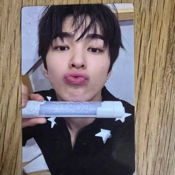[BUNJANG] ONEUS Gunhee Lightstick Photocard / 코르티스 건호 응원봉 포카 양도
