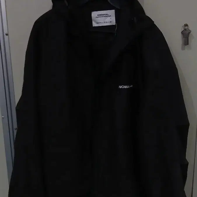 [BUNJANG] No Manual Hooded Jumper Windbreaker Size M / 노매뉴얼 의류 M 사이즈 후드점퍼 바람막이
