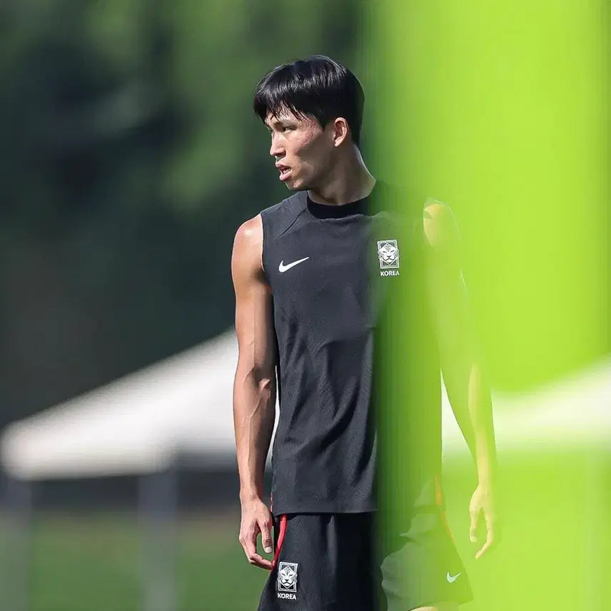 [BUNJANG] Nike 22-24 National Team Sleeveless Jersey (No Markings) / 22-24 국대 선수지급용 슬리브리스 팝니다.