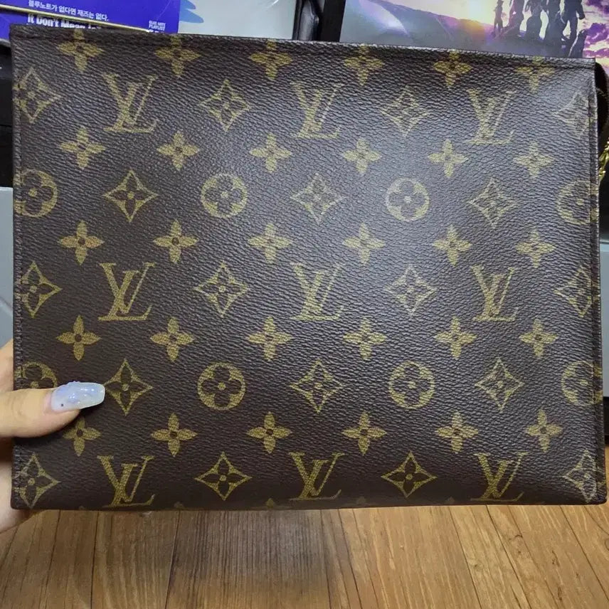 [BUNJANG] Louis Vuitton Monogram Toilet 26 Pouch / [S급]로이비통 모노그램 토일렛 26클러치