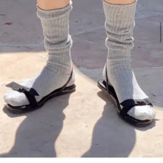 [BUNJANG] Ribbon Shoes (Size 235) / 235)리본 슈즈