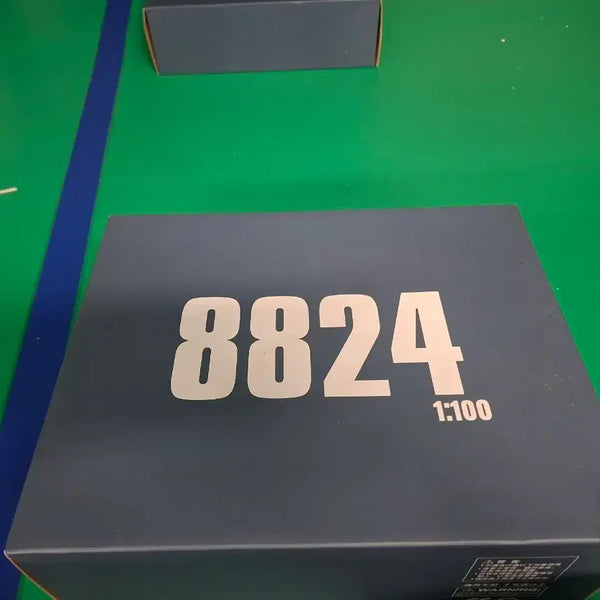 [BUNJANG] Daban MG 8824 Zeta Gundam Unit 3 P2 Type Red Zeta 1/100 Model Kit / 다반 MG 8824 제타 건담 3호기 P2형 레드제타 1/100