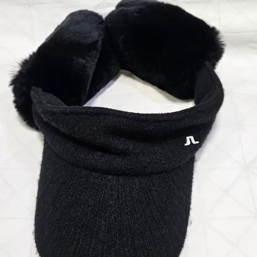 [BUNJANG] J.Lindeberg Rabbit Fur Trim Hat / 제이린드버그 모자