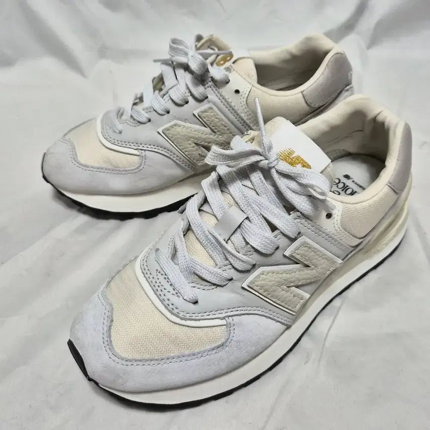 [BUNJANG] New Balance 574 Legacy Sneakers (US Women's 6) / 230 뉴발란스  574 레거시 A급