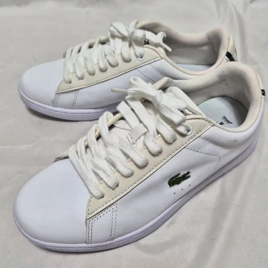 [BUNJANG] Lacoste Sneakers White Size 230 / 230 라코스테 스니커즈 화이트 230