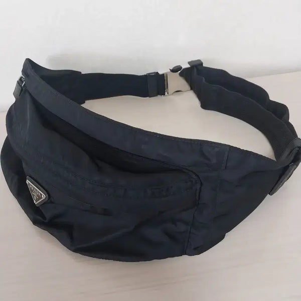 [BUNJANG] Black Nylon Hip Pack / Belt Bag / 블랙 나일론 힙색 / 벨트백