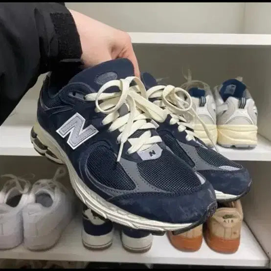 [BUNJANG] New Balance 2002R Eclipse Castle Rock Navy Sneakers / (250)뉴발란스 2002r 이클립스캐슬락 네이비