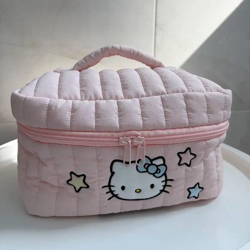 [BUNJANG] Sanrio Quilted Kitty Pouch / 산리오 퀄팅 키티 파우치