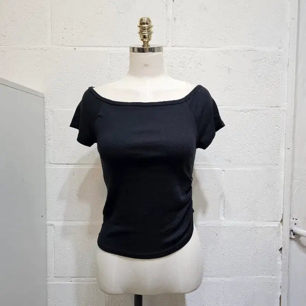 [BUNJANG] One-Shoulder Shirring Off-Shoulder Short-Sleeve Top - Black / 한쪽셔링 오프숄더 반팔- 블랙