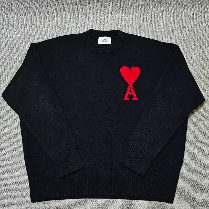 [BUNJANG] AMI Big Heart Logo Black Knit Sweater XL / [XL 사이즈] 아미 빅 하트 로고 블랙 니트 스웨터