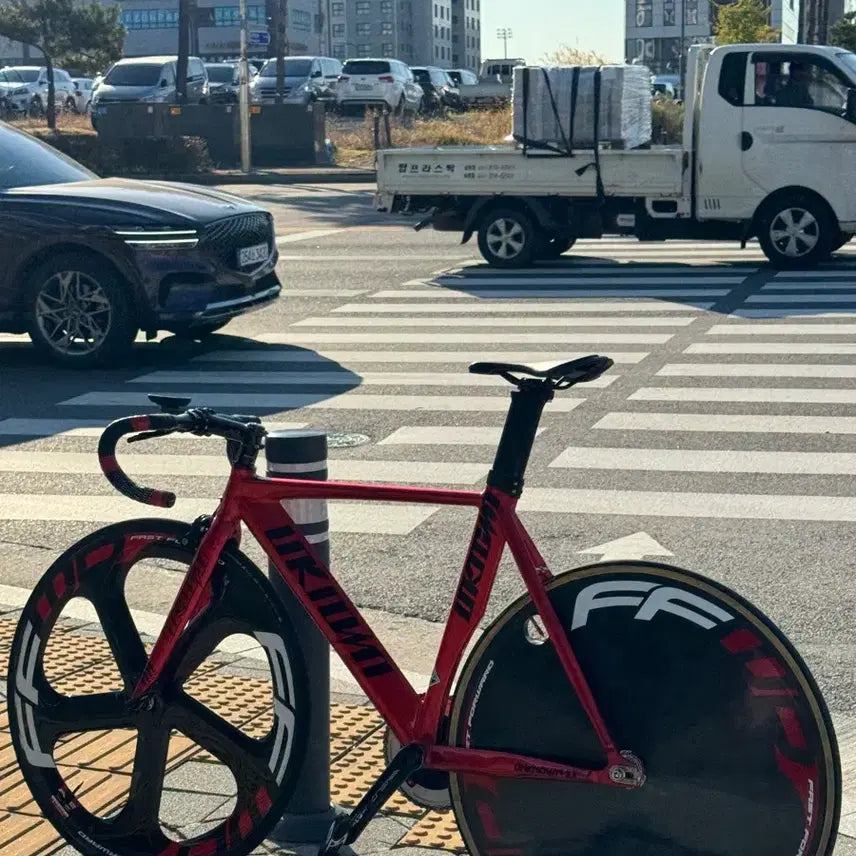 [BUNJANG] Unknown Singularity Frame & Sugino Zen Crankset Bundle / 언노운 싱귤러리티 반차&페포 디스크휠 판매
