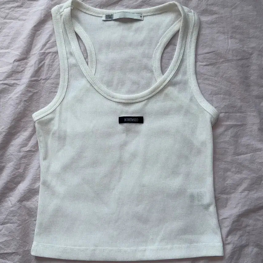[BUNJANG] Bohemse Basic Sleeveless White / 보헴서 베이직 슬리브리스 화이트