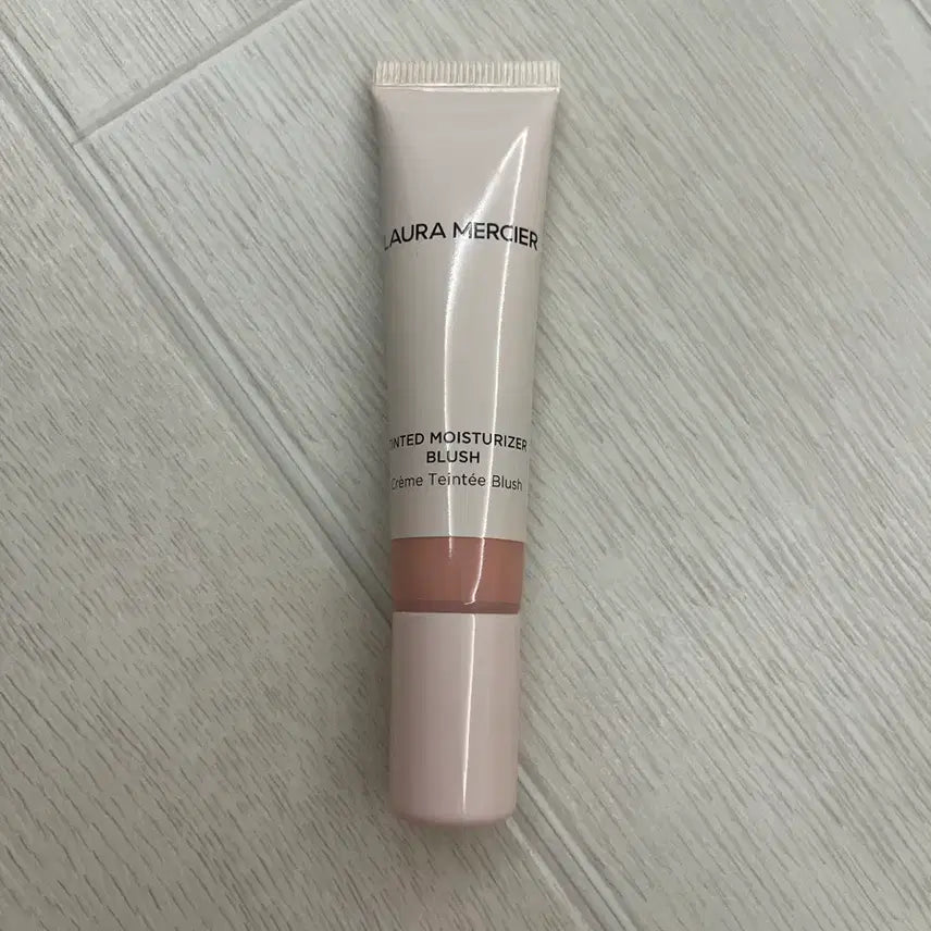 [BUNJANG] Laura Mercier Blush Lapin / 로라메르시에 블러셔 라피신