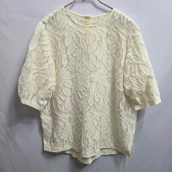 [BUNJANG] Time by Hansem Lace Leaf Pattern Blouse / 한섬 타임 레이스 나뭇잎 패턴 블라우스