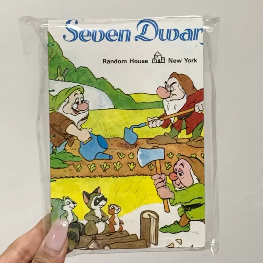 [BUNJANG] Disney Snow White and the Seven Dwarfs Bookbinding Notebook Diary Blank Note / 디즈니 백설공주와 일곱 난쟁이 북바인딩 수첩 다이어리 무지 노트