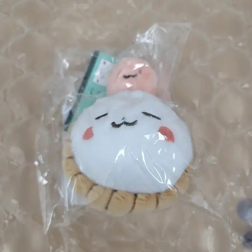 [BUNJANG] Ateez Fanmeeting Plush Doll Keychain Mingi (Sealed) / 미개봉 에이티즈 팬미팅 플러시 인형 키링 민기