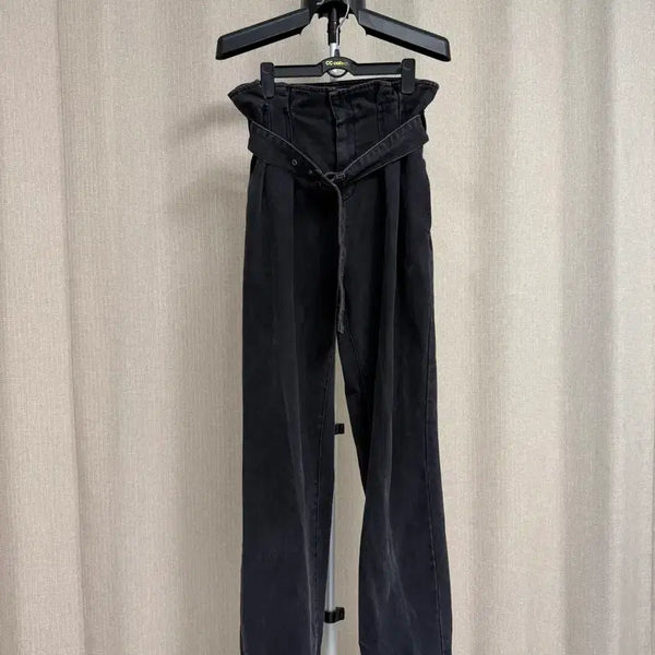 [BUNJANG] JULL-LOG Jogger Pants (Size M) / JULL-LOG 졸로그 팬츠 M