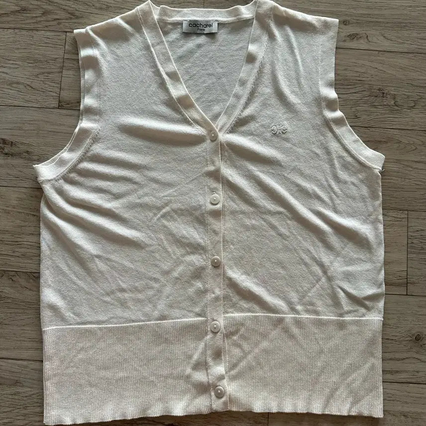 [BUNJANG] Cacharel Women's Sleeveless Knit Vest Ivory / 까사렐 여성 민소매 니트 아이보리