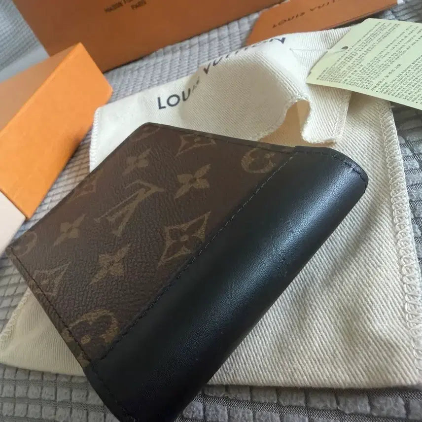 [BUNJANG] Louis Vuitton Monogram Macassar Multiple Wallet / 루이비통 모노그램 마카사르 멀티플 월릿 반지갑 개급쳐