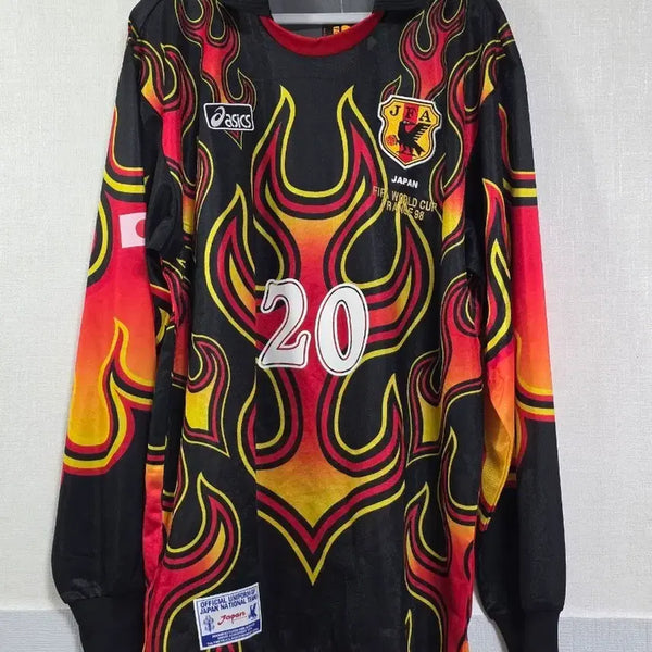 [BUNJANG] 1998 France World Cup Japan National Team GK Uniform Set (Asics, #20 Kawaguchi, Deadstock) / 1998 프랑스 월드컵 일본 대표팀 GK 유니폼 세트 (#20 카와구치 / 아식스 정품)