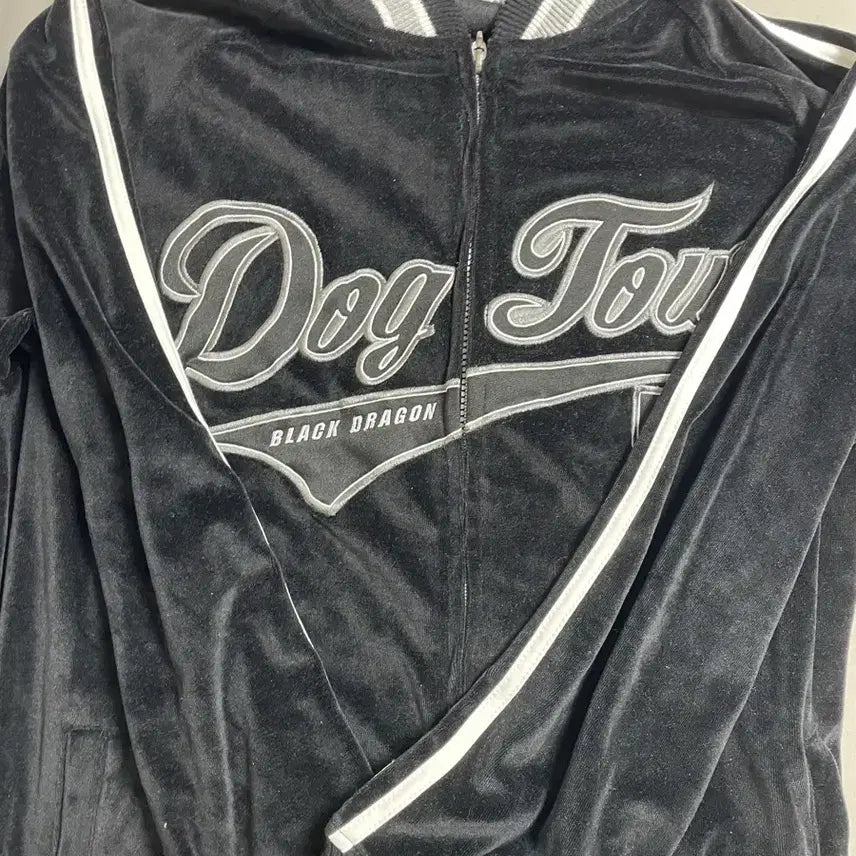 [BUNJANG] Dogtown Velvet Varsity Jacket / 도그타운 벨벳 바시티자켓