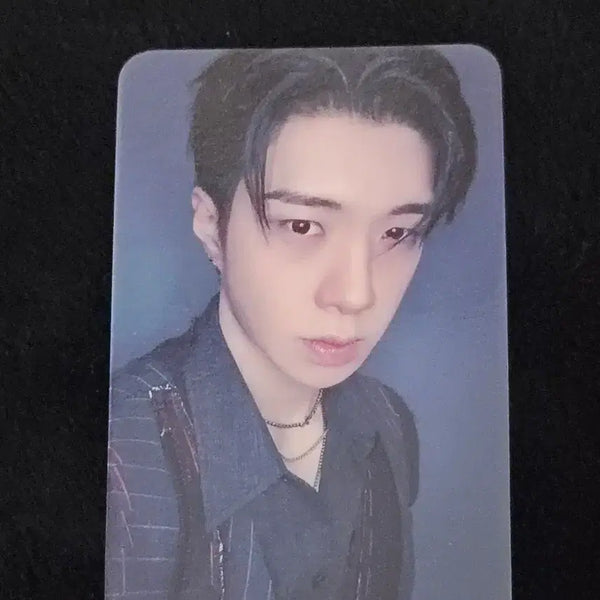 [BUNJANG] ONF Show Champion WYATT Photocard / 온앤오프 쇼케이스 프롬 와이엇 포카