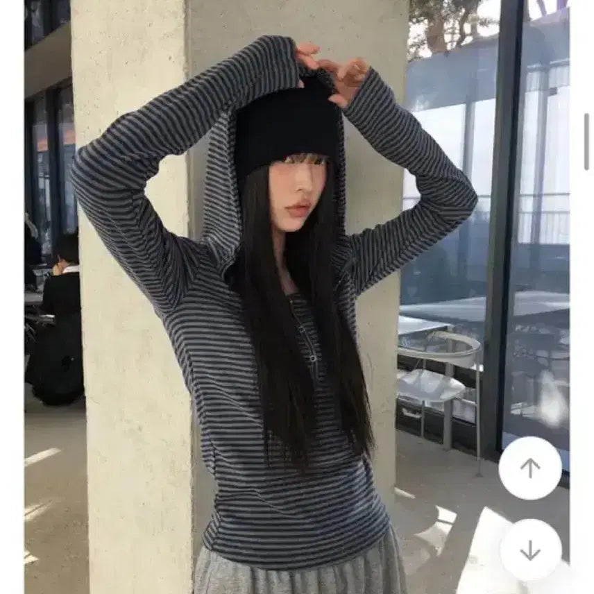 [BUNJANG] Avely Button Hoodie T-Shirt / 에이블리 후드 버튼 티셔츠