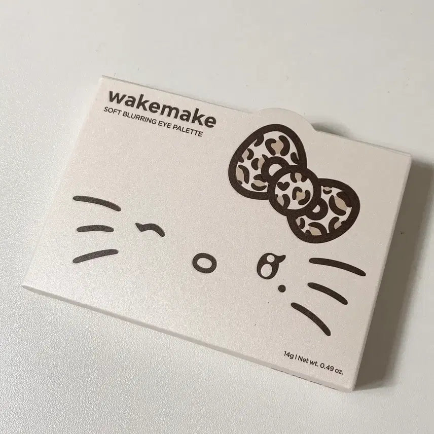 [BUNJANG] WAKEMAKE Soft Blurring Eye Palette #30 Classy Nude Blurring / [갸루키티]30호 클래시누드블러링 웨이크메이크 소프트 블러링 아이팔레트
