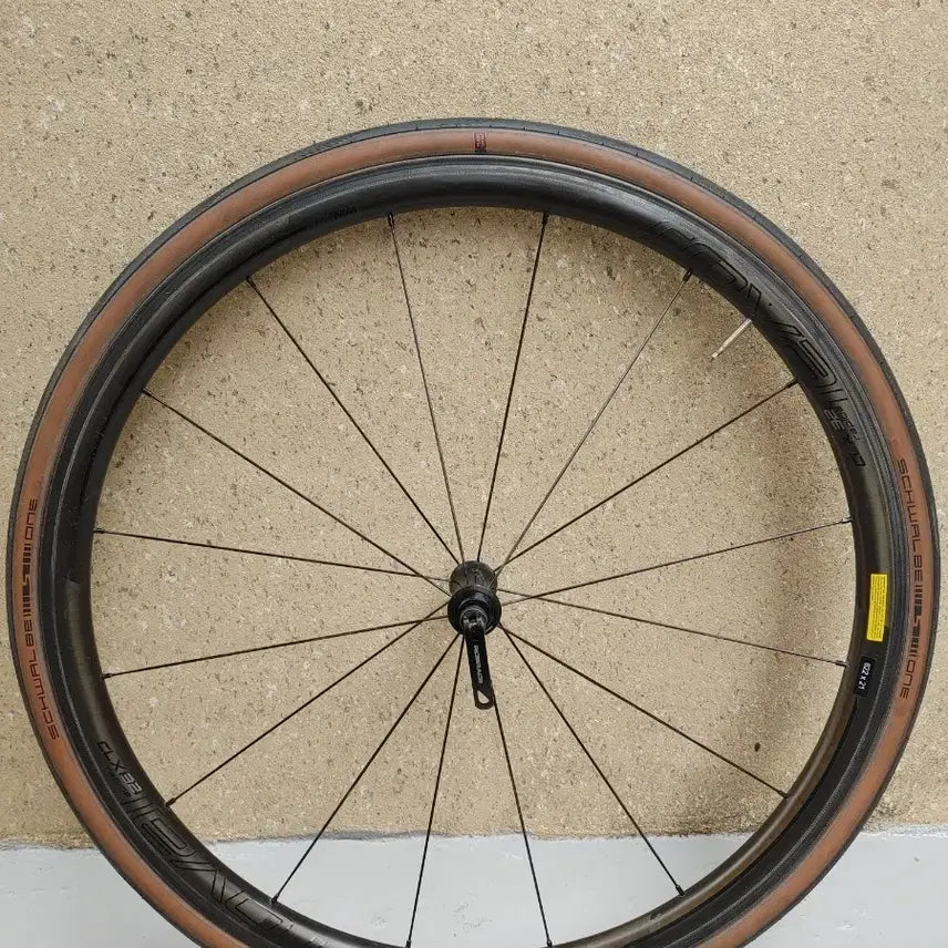 [BUNJANG] Roval Rapide CLX 32 Carbon Clincher Front Wheel / 앞휠만]] 로발(Roval) 래피드 clx32 최상급 클린쳐 프론트 카본 휠 판매합니다. (23만원)