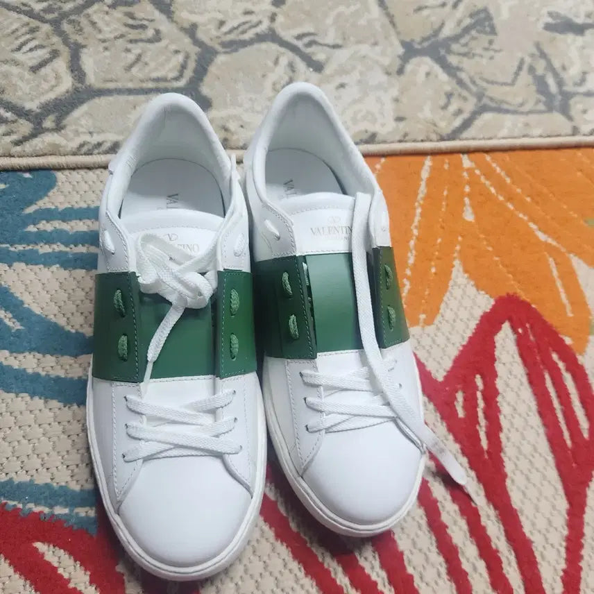 [BUNJANG] Valentino Sneakers White Green Stripe / 발렌티노 스니커즈