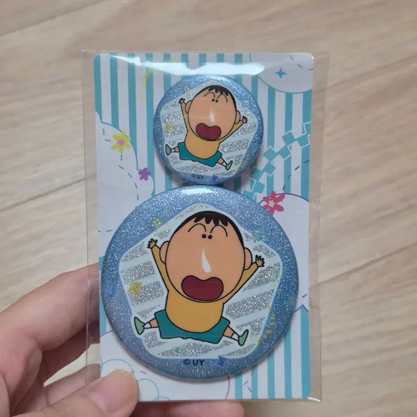 [BUNJANG] Crayon Shin-chan 'Megu' Glitter Badge Set (2 Pieces) / 짱구는못말려 뱃지 2개 세트_맹구2