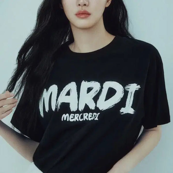 [BUNJANG] Mardi Mercredi Brush Logo T-Shirt / 마르디메크르디 브러쉬로고 티셔츠