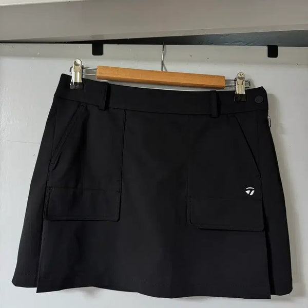 [BUNJANG] TaylorMade Skirt Size 70 / 테일러메이드스커트 (정품)(70)(새제품)(예뻐요)(봄여름가을)