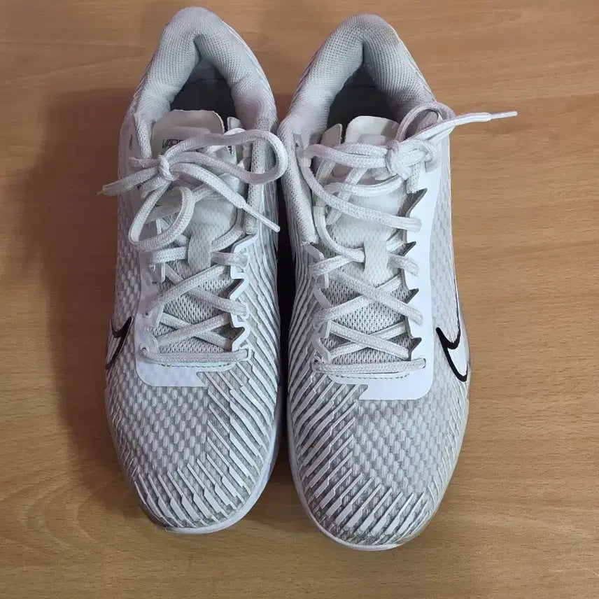 [BUNJANG] Nike Tennis Shoes White Size 265 / 나이키 테니스화 흰색 사이즈  265  상태좋아요