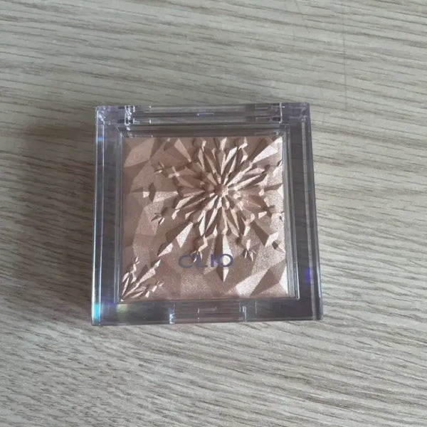 [BUNJANG] Clio Prism Highlighter 01 Gold Sheer / 클리오 프리즘 하이라이터 01 골드 쉬어